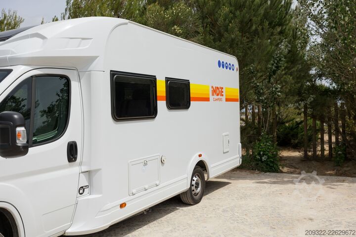 Half-integraal camper Fiat Ducato Weinsberg Carasuite 2020 | Completamente accessoriato|5 posti letto