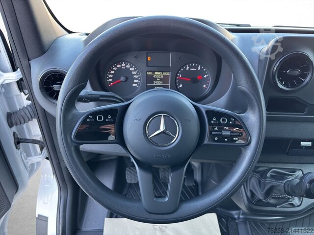 Kassevogn Mercedes-Benz Sprinter 317 CDI Kasten Kompakt Akustikglas Kam.