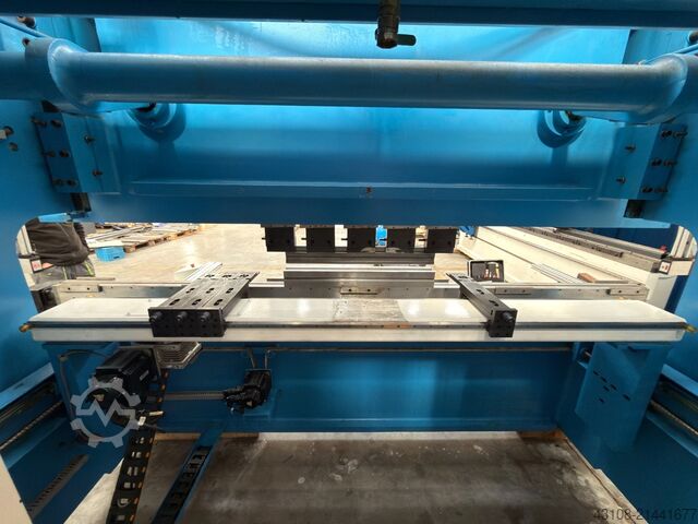 Presă de îndoit Edwards Pearson EPT-CNC-ECO-174x3200