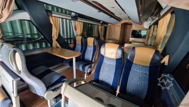 Husbil Neoplan Starliner 2 XXL Wohnbus Setra