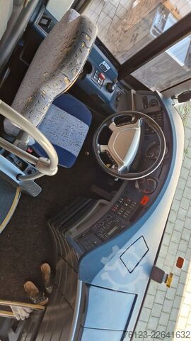 Husbil Neoplan Starliner 2 XXL Wohnbus Setra