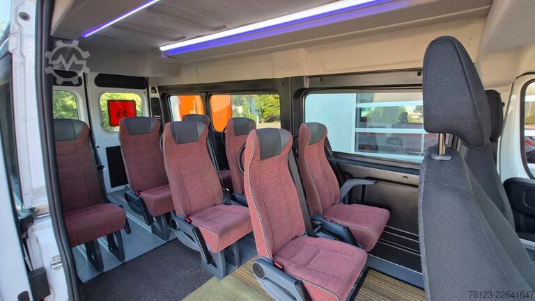 Minibüs Opel Movano Mobility Airline Boden Rolli