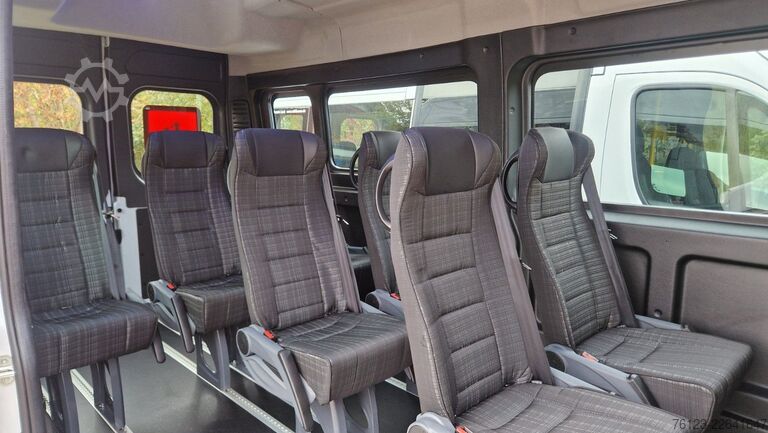 Minibüs Opel Movano Mobility Airline Boden Rolli