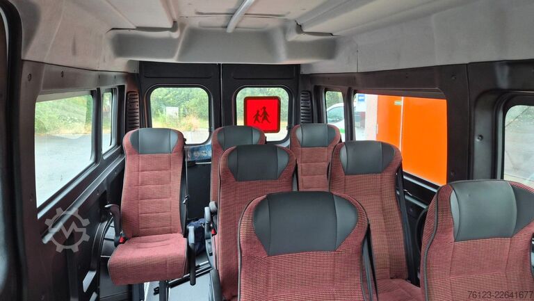 Minibüs FIAT Ducato 9 Sitzer Mobility Airlineboden Rolli