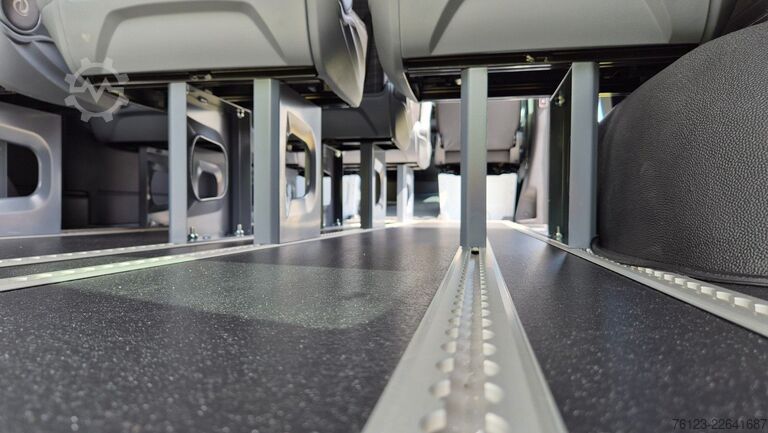 Minibuss MERCEDES-BENZ Sprinter 315 VIP Mobility 23 Airlineboden Lage