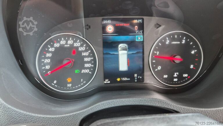 Minibuss MERCEDES-BENZ Sprinter 315 VIP Mobility 23 Airlineboden Lage