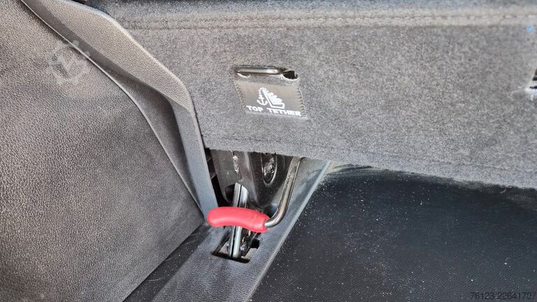 Minibuss Citroën SpaceTourer Opel Zafira Plus M 9 Sitzer