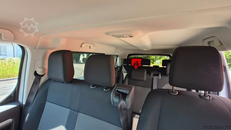 Minibuss Citroën SpaceTourer Opel Zafira Plus M 9 Sitzer