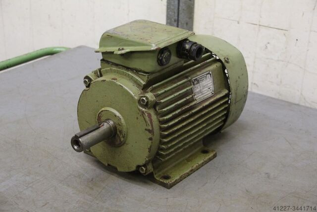 Elektromotor 2,2 kW 705 U/min VEM KMR112M8A