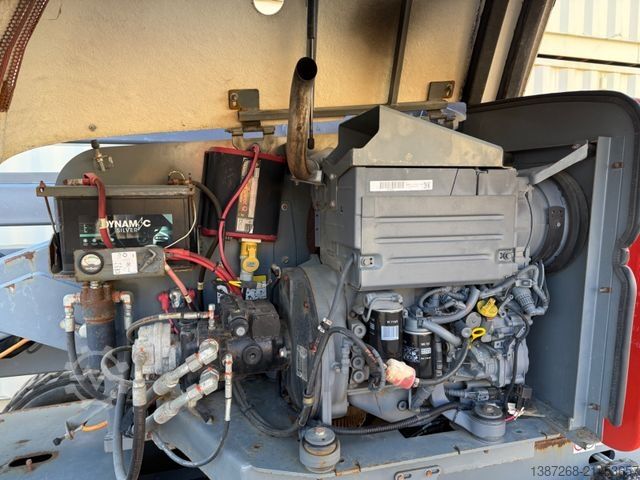 Εργατική πλατφόρμα Skyjack SJ46AJ 4x4 Diesel / 16 Meter