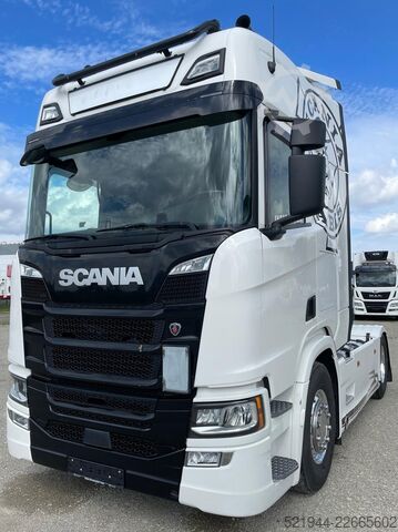 Standardní tahač SCANIA R 450 Voll Luft Full AIR Hydraulik KLIMA