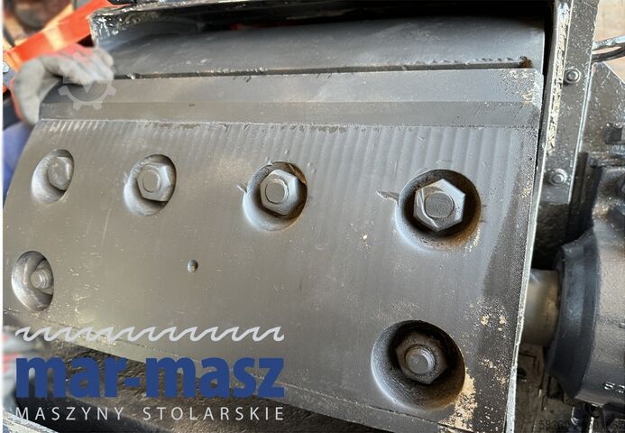 Trommelhakselaar met 4 messen  