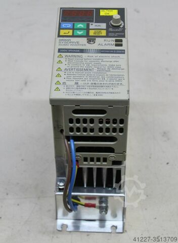 Frekvensomformer 0,55 kW med ledningsfilter Omron Sysdrive 3G3MV-AB004