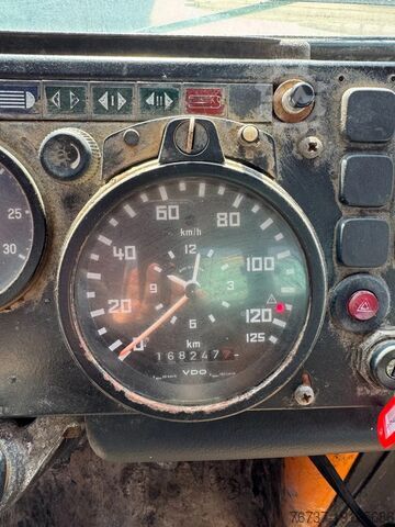 Opryskiwacz do asfaltu Unimog 424 **BITUMTANK-GOUDRONEUSE**