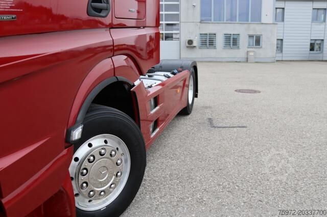 Tracteur routier standard Mercedes-Benz Actros 1851 LS
