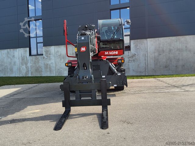 Rotating forklift Magni RTH 8.46
