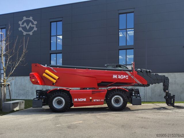 Rotating forklift Magni RTH 8.46