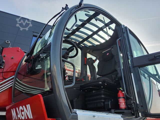 Rotating forklift Magni RTH 8.46