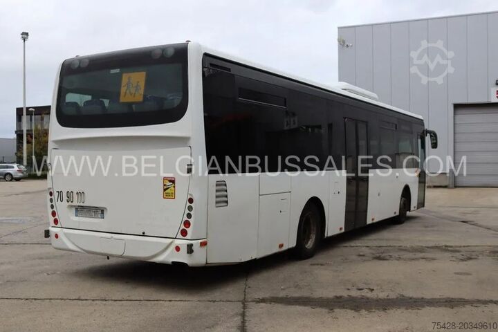 Υπεραστικό λεωφορείο Iveco Crossway LE