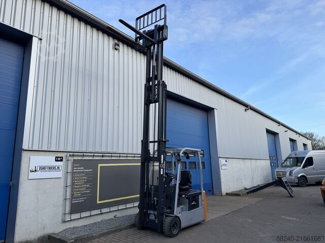 VS-22733 Elektryczny wózek widłowy typu triplex Baoli KBET20 BAOLI KBET20