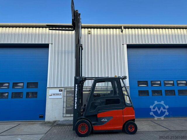 VS-22763 Elektryczny wózek widłowy triplex Linde E40-01/600 LINDE E40-01/600