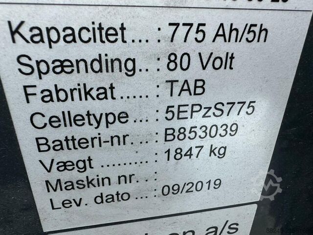 VS-22763 Elektryczny wózek widłowy triplex Linde E40-01/600 LINDE E40-01/600