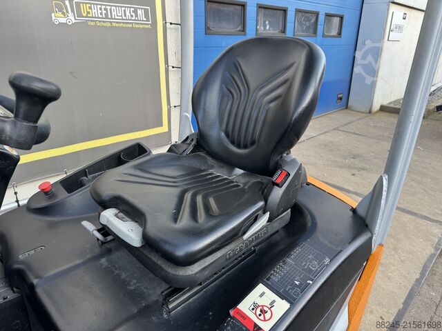 VS-22743 Elektryczny kompaktowy wózek widłowy typu triplex Still RX50-13 STILL RX50-13