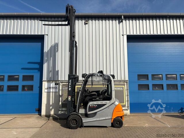 VS-22746 Elektryczny wózek widłowy typu triplex Still RX60-35 STILL RX60-35