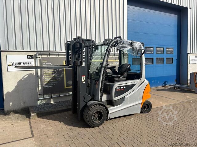 VS-22746 Elektryczny wózek widłowy typu triplex Still RX60-35 STILL RX60-35