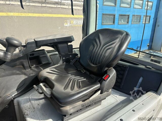 VS-22746 Elektryczny wózek widłowy typu triplex Still RX60-35 STILL RX60-35