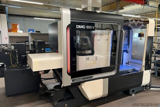 Vertikales Bearbeitungszentrum Deckel Maho DMC 850V