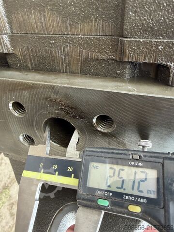 Hydraulické čerpadlo Rexroth PGH5-21/063RE11VU2 Pompa hydrauliczna Rexroth PGH5-21/063RE11VU2 Pompa hydrauliczna Rexroth PGH5-21/063RE11VU2