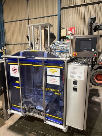 Pionowa maszyna do formowania, napełniania i zgrzewania worków / pakowacz Ilapak VT4000S