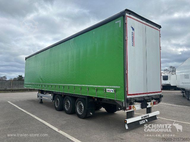 Naczepa otwarta z plandeką Schmitz Cargobull Curtainsider Standard UK