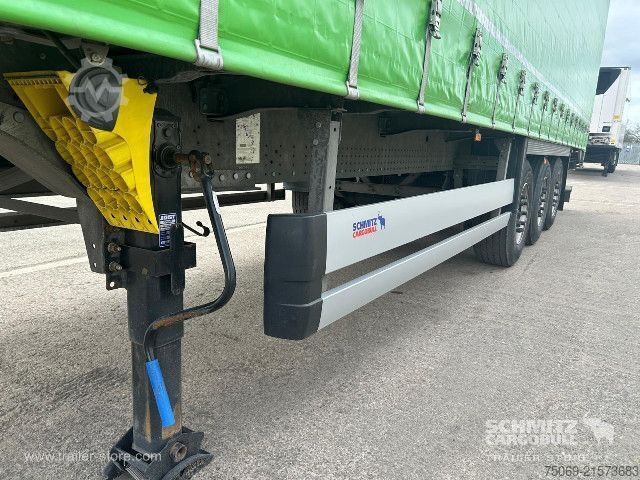Naczepa otwarta z plandeką Schmitz Cargobull Curtainsider Standard UK