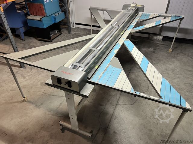 Elektrisk skumpladeskærer, 310 cm Neolt Electro Horizontal Foam Trim Plus 310