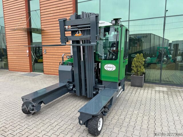 Wózek widłowy czterokierunkowy Combilift C4500 /Triplex 6000 mm/Air condition