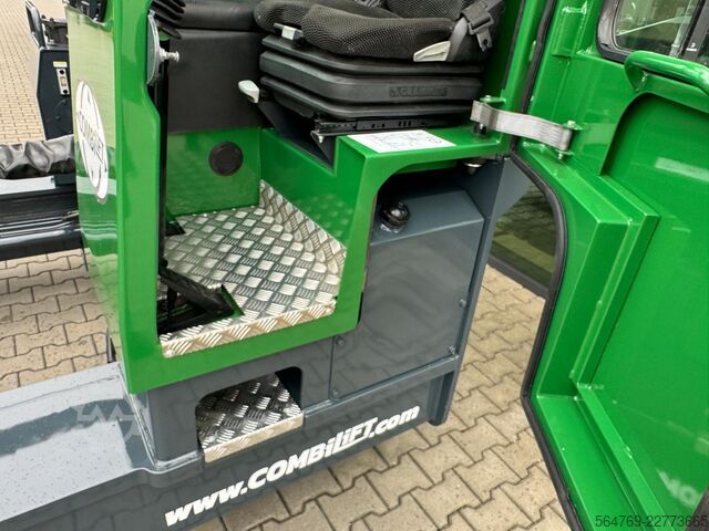Wózek widłowy czterokierunkowy Combilift C4500 /Triplex 6000 mm/Air condition
