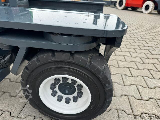 Wózek widłowy czterokierunkowy Combilift C4500 /Triplex 6000 mm/Air condition