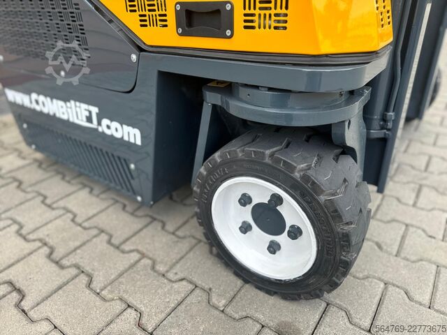 Wózek widłowy czterokierunkowy Combilift CB3000/LPG /2016 year/ Perfect condition