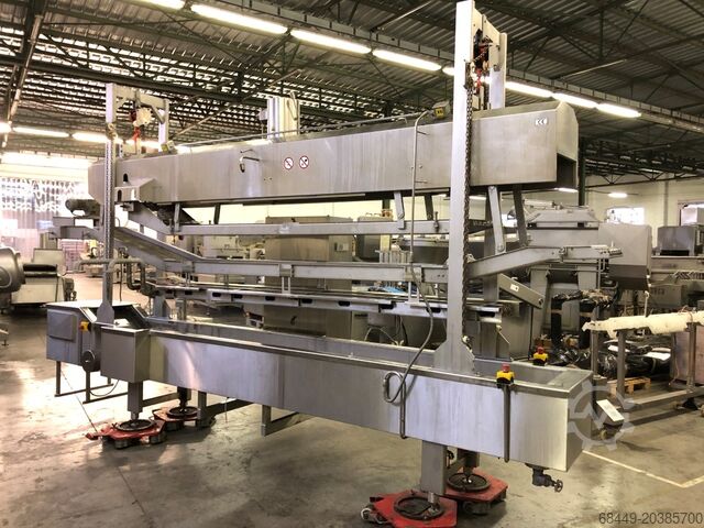 Vleesverwerkingsmachine GEA-CFS Braadlijn Type BR 3000/400