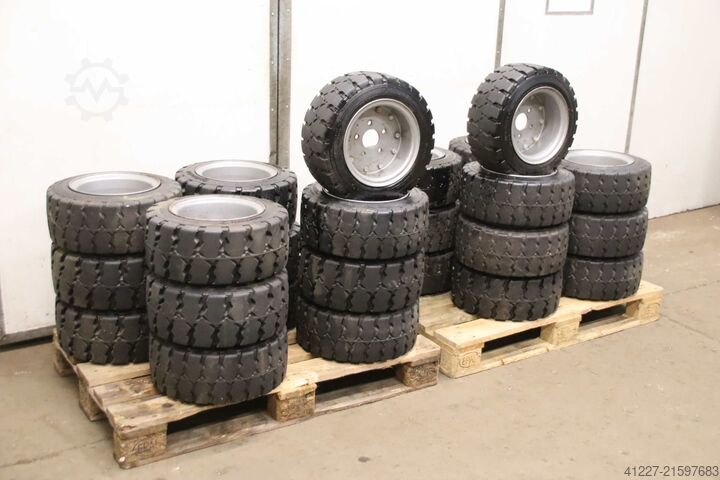 Massieve rubberen banden Continental CSE-Robust 200/50-10  SC 10  RIM 6.50 F