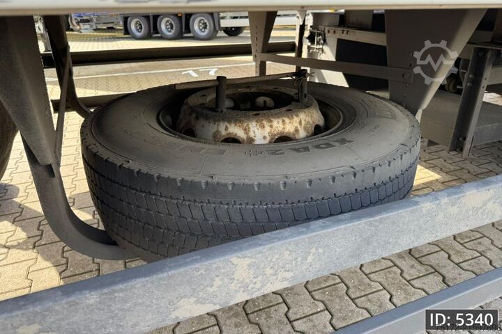 Kølet/frosset transport Schmitz Cargobull SKO 24 / Disk / Carrier Vector 1950 / Dual Temp