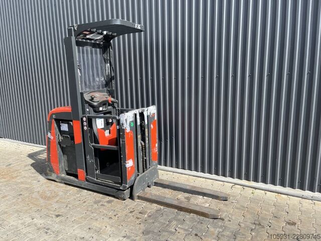Laagheffende orderpicker Linde V10