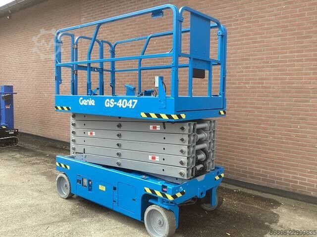 Gebruikte schaarhoogwerker Genie GS-4047 GENIE GS-4047