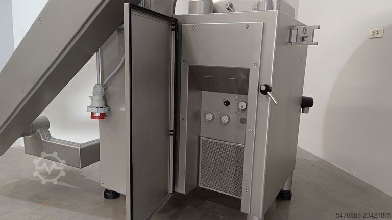 Meat processing machine Handtmann VF 616