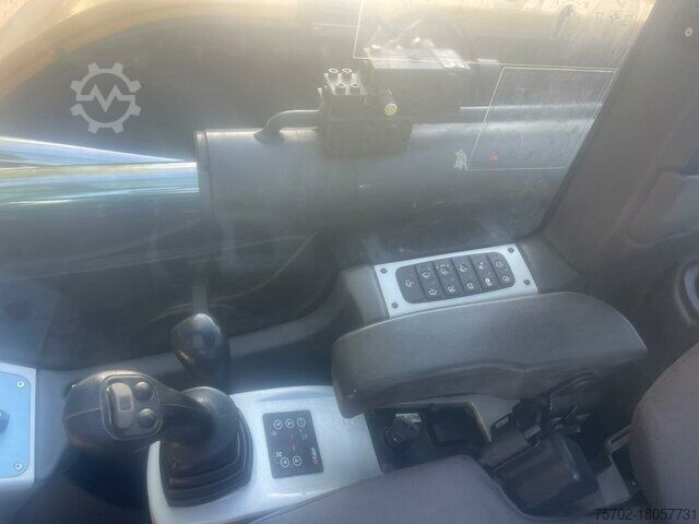 Rupsgraver MECALAC 714 MC Kettenbagger