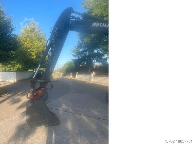 Rupsgraver MECALAC 714 MC Kettenbagger