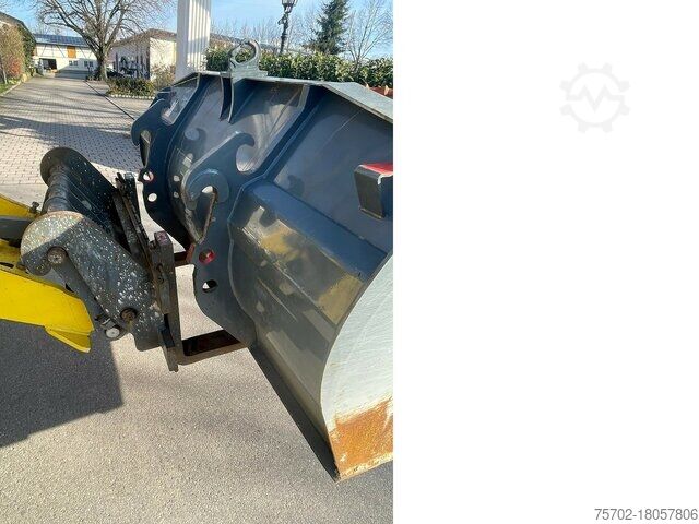 Hofschlepper Weidemann / Wacker WL 70