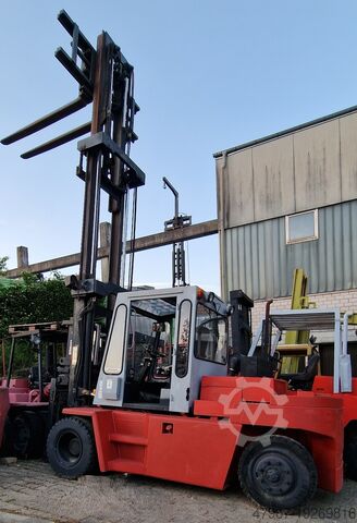 Frontgaffeltruck Nissan 30 PU